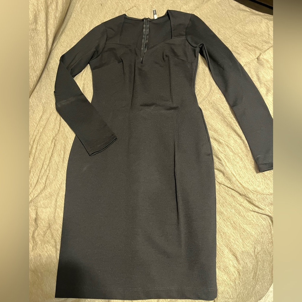 Elegant Black Long Sleeve Dress